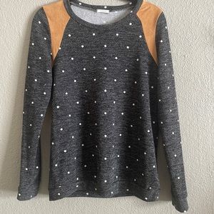 Light weight sweater, polka dot. Worn a few times, perfect condition